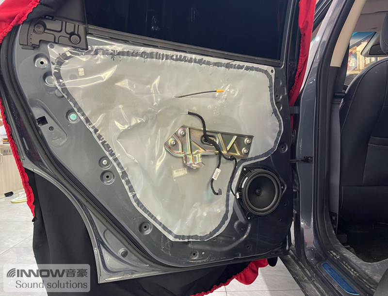 帝豪gs汽车音响改装,帝豪gs广州汽车音响改装