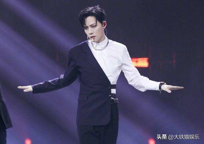 想上《披哥》而不成的5位男星，卑微喊话节目组，奈何导演不邀请