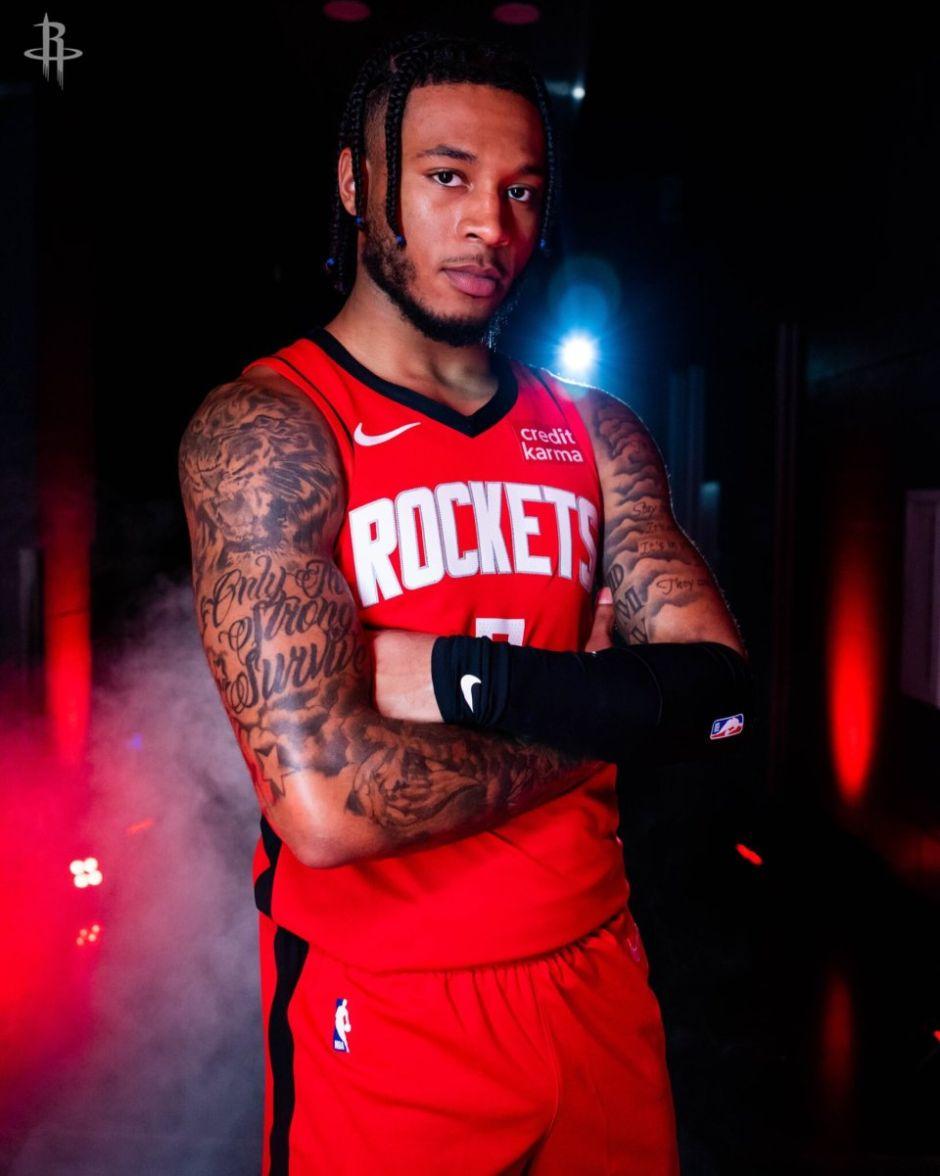 白魔惠特摩尔火箭集锦,火箭白魔首秀