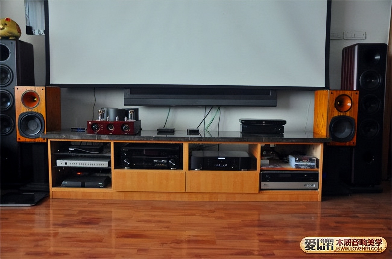 鏃嬫湪鍙疯鍙戠儳hifi涔︽灦闊崇,鍙疯鍙岄珮闊充笁鍒嗛鍙戠儳绾ifi闊崇