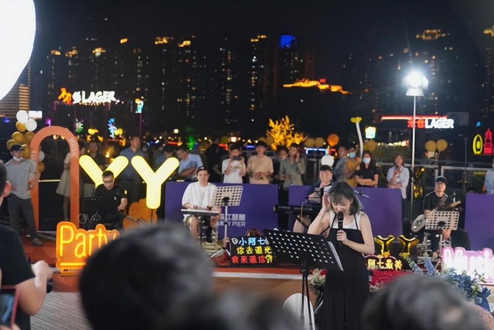 yy直播首档网红巡回演唱会,yy直播盛典