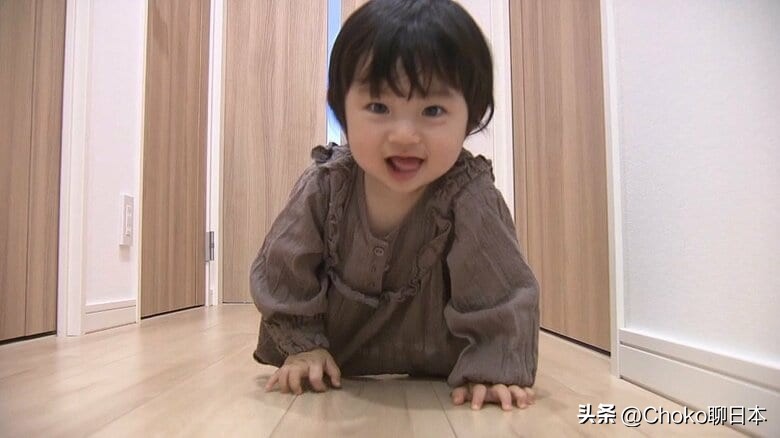 日本鼓励生三胎的政策,日本育儿补贴每月多少钱