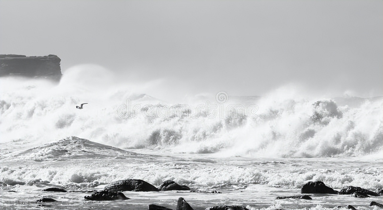 那些让你热血沸腾语录和经典诗词,青年振奋人心的现代诗词