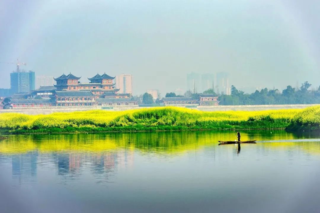 闈掔鏃呮父,鐪夊北闈掔