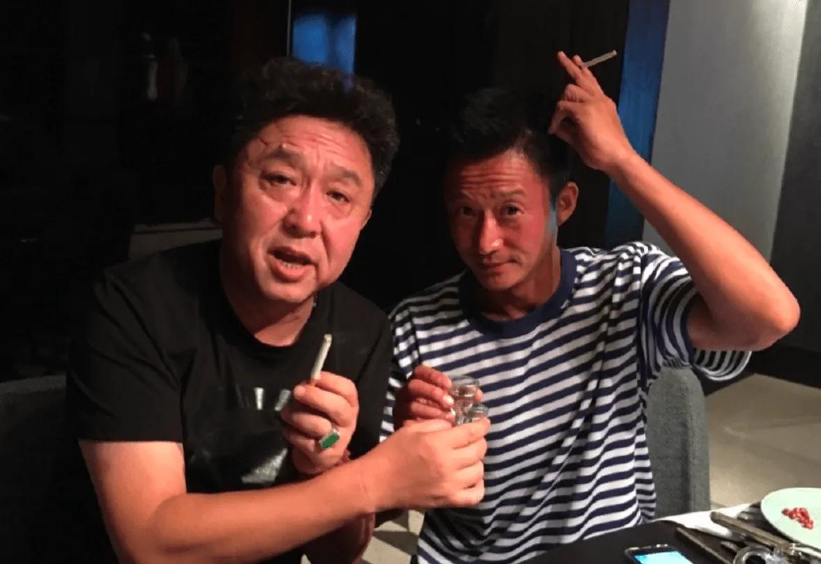 吴京找于谦拍战狼2,于谦吴京感情