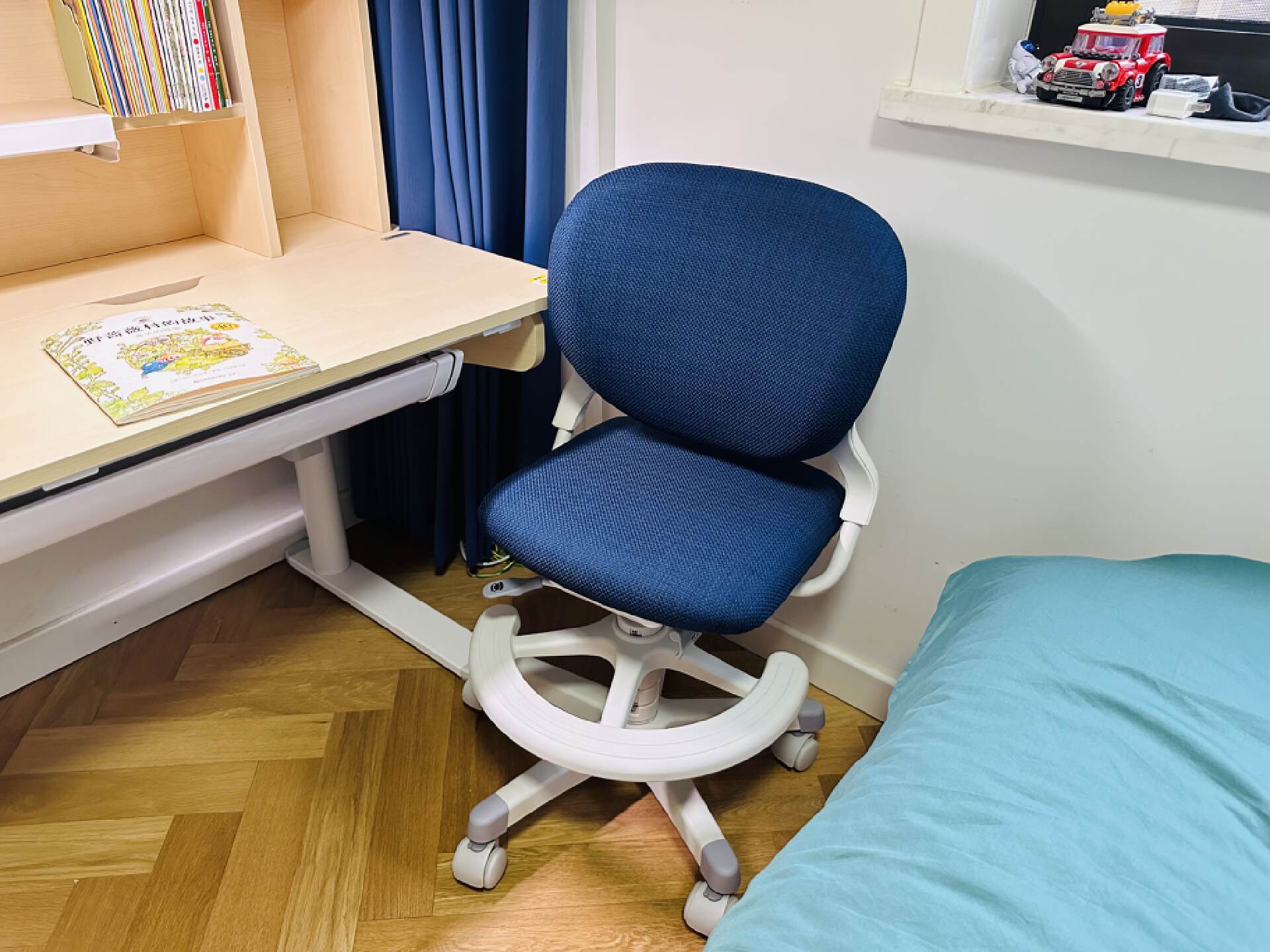 冈村儿童学习椅天津,小孩大人都可以用的学习椅