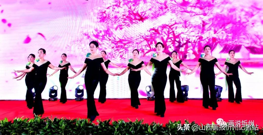 忻州妇幼护士节,英山县卫生局护士节表彰大会