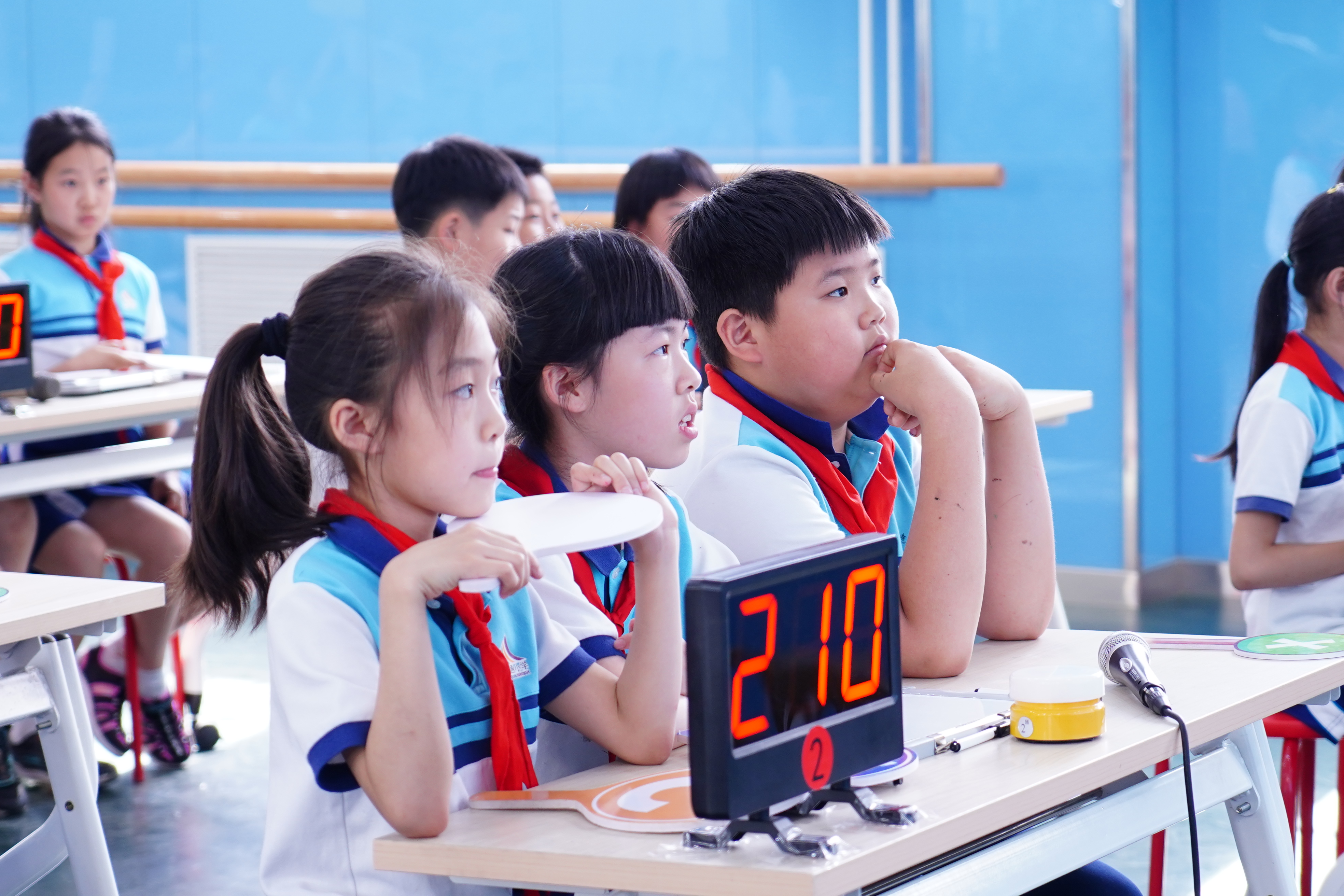 校园诗词飞花令,飞花令中国诗词大会小学生一年级