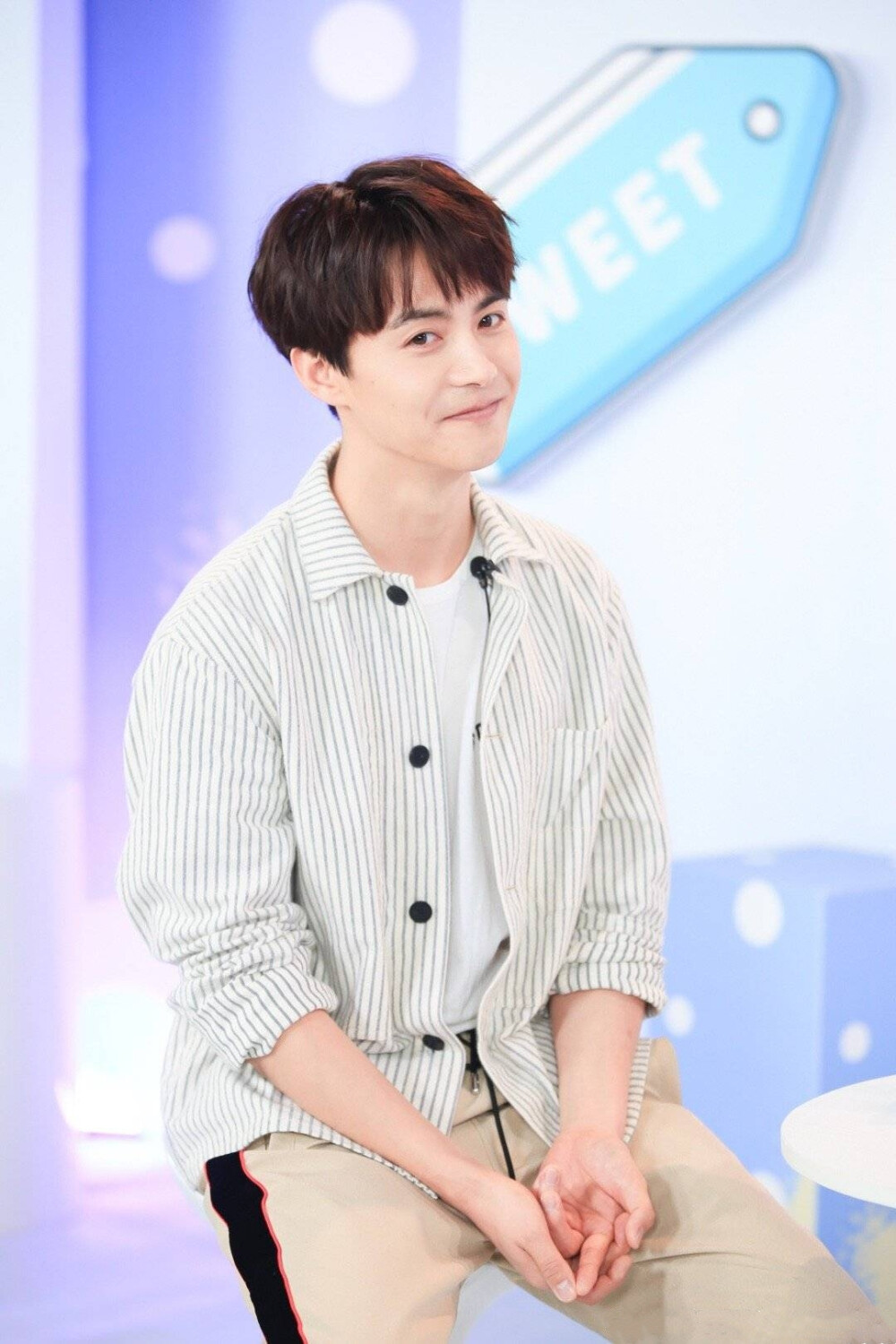 长得显矮的10位男星,长得矮却最迷人不足1米60的男明星