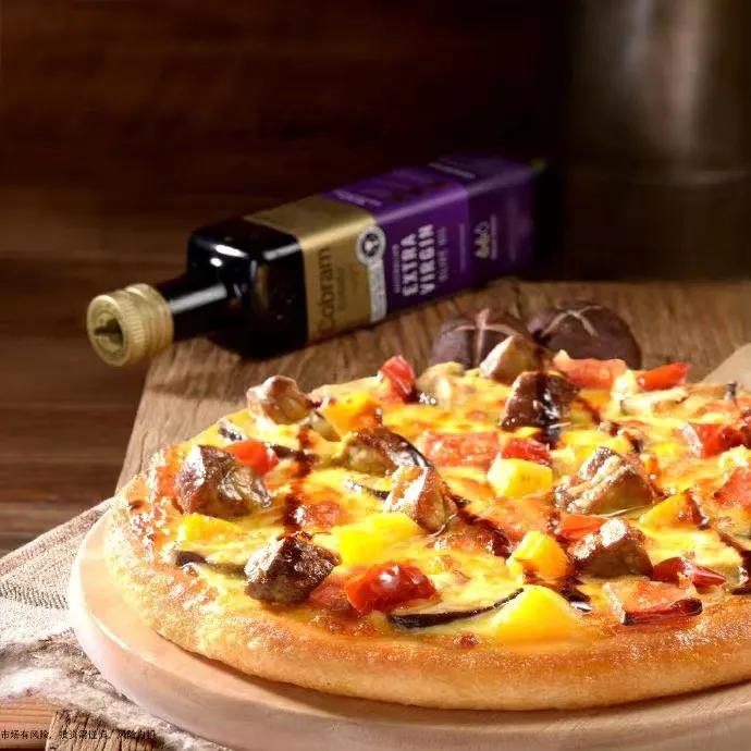 开一家尊宝披萨赚不赚钱