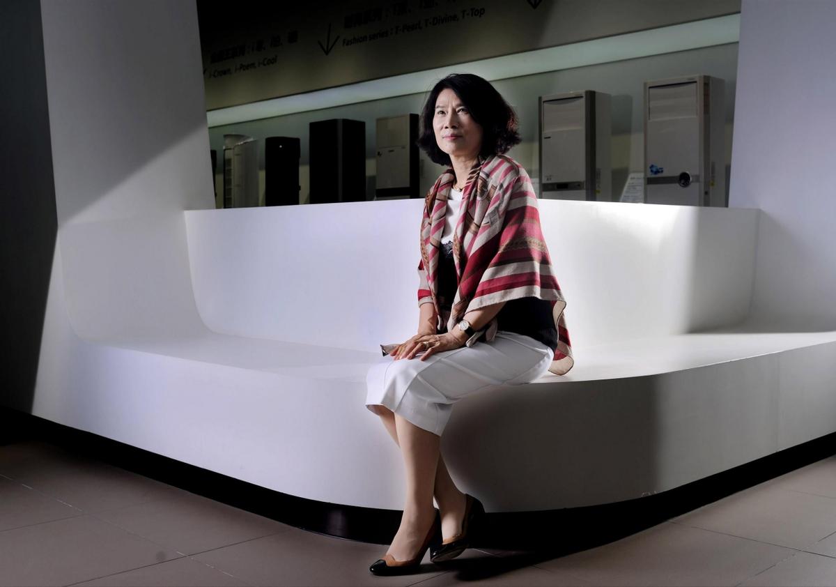 董明珠多少岁丧夫,董明珠30岁丧夫