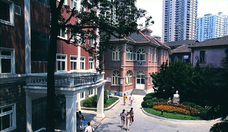 上海旅游必去的10个地方旅游攻略,去上海旅游最值得去玩的景点