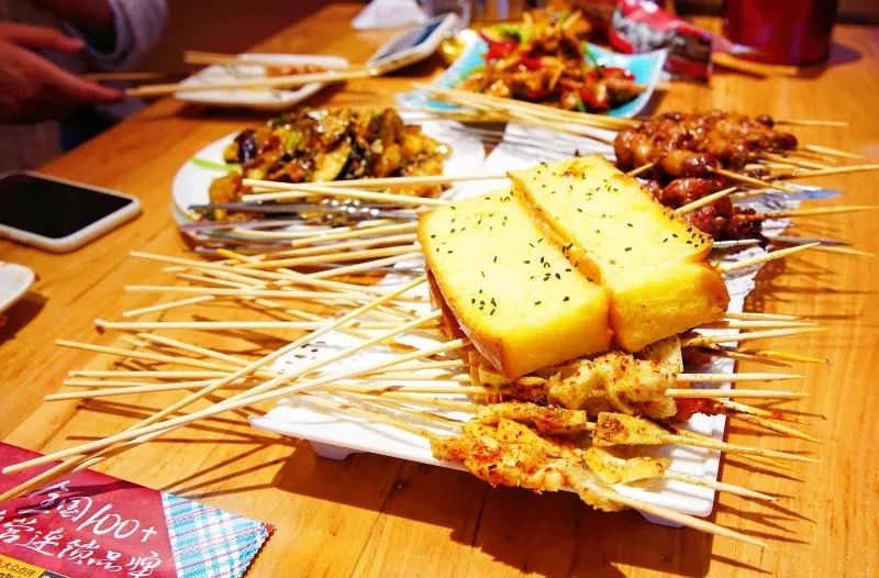 印象济南烧烤美食广场,印象济南夜市烧烤