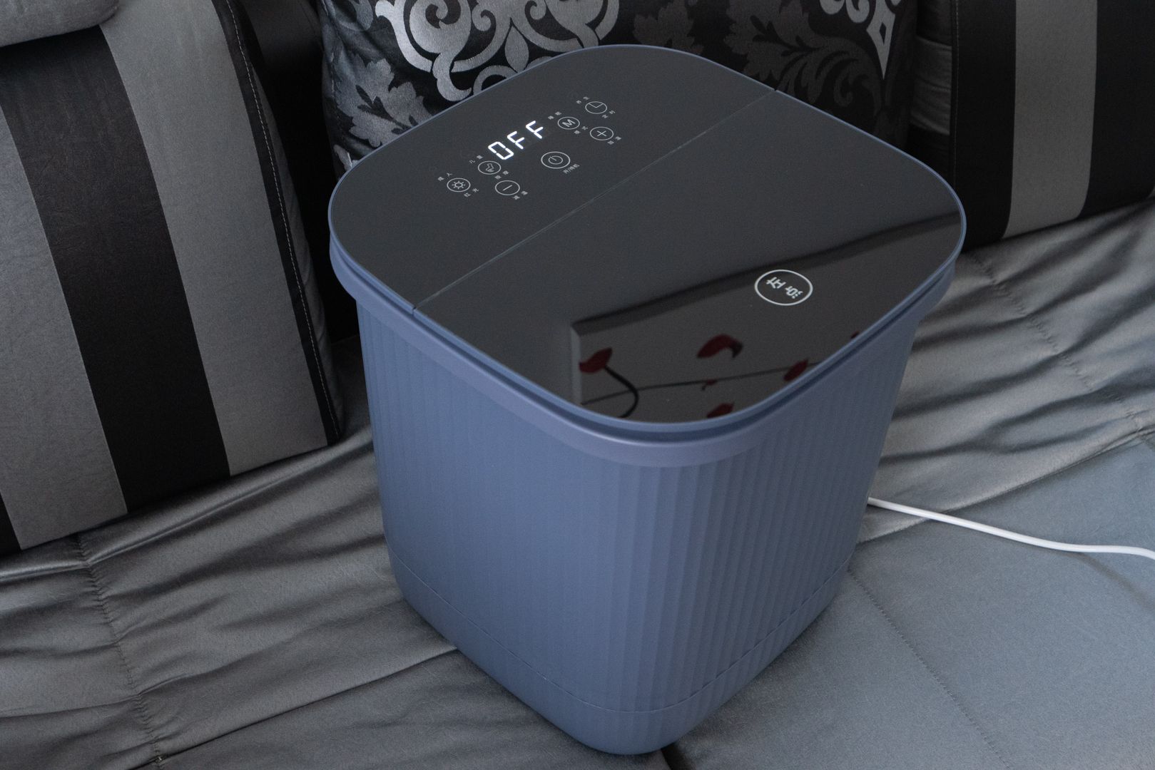 泡脚桶泡脚真的太爽了,泡脚泡到小腿以上