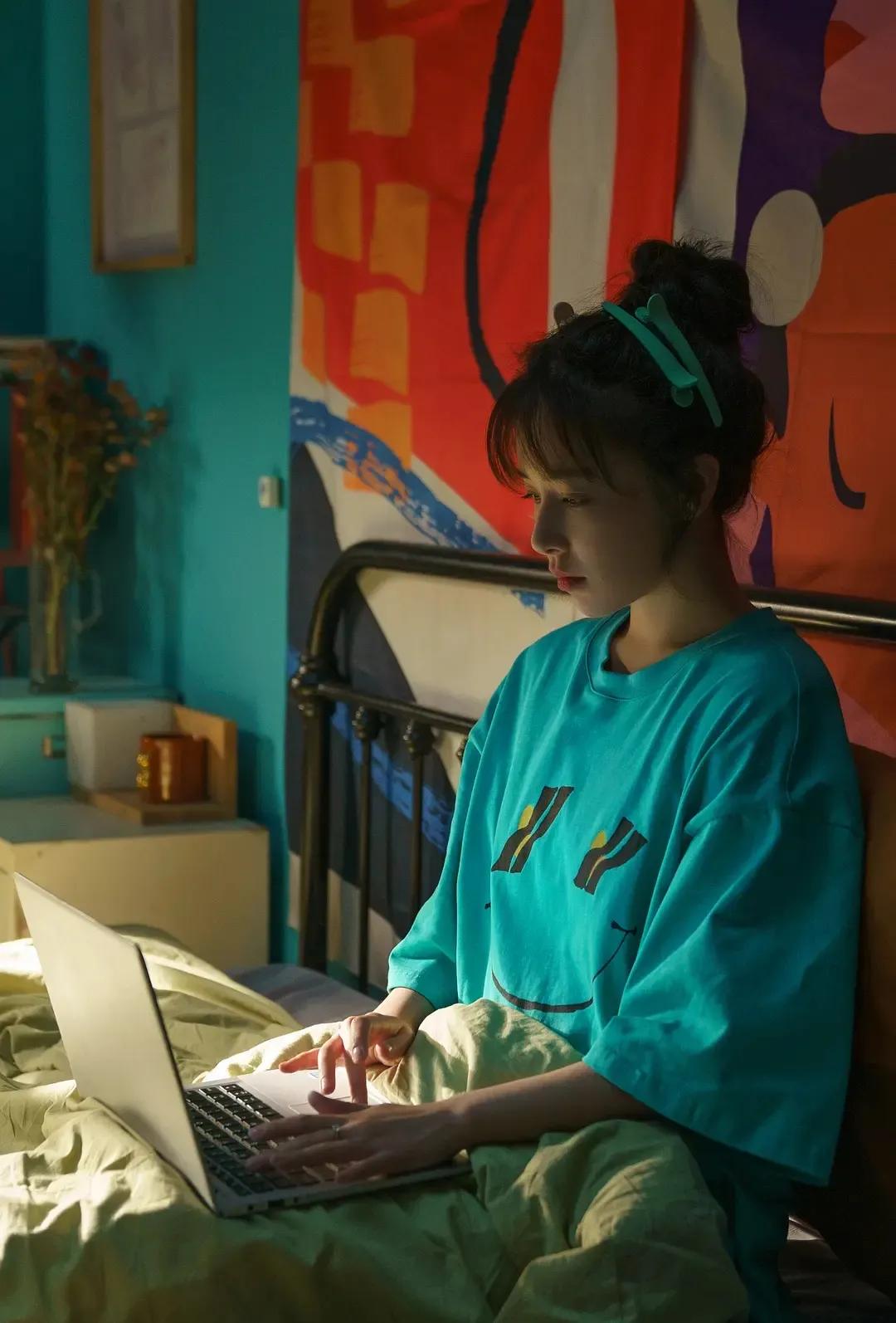 阚清子倪虹洁突如其来的假期,阚清子倪虹洁发布会