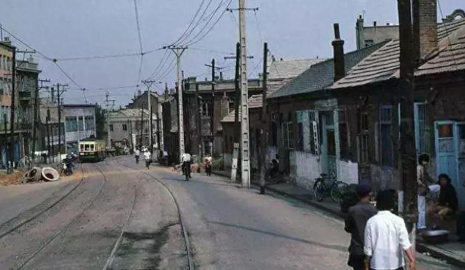 公公耐不住寂寞，儿媳妇知道后主动帮忙，最后被抓！