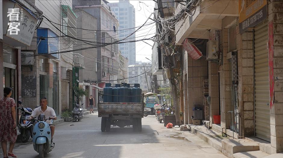 景德镇适合摆摊卖啥,去景德镇卖陶瓷