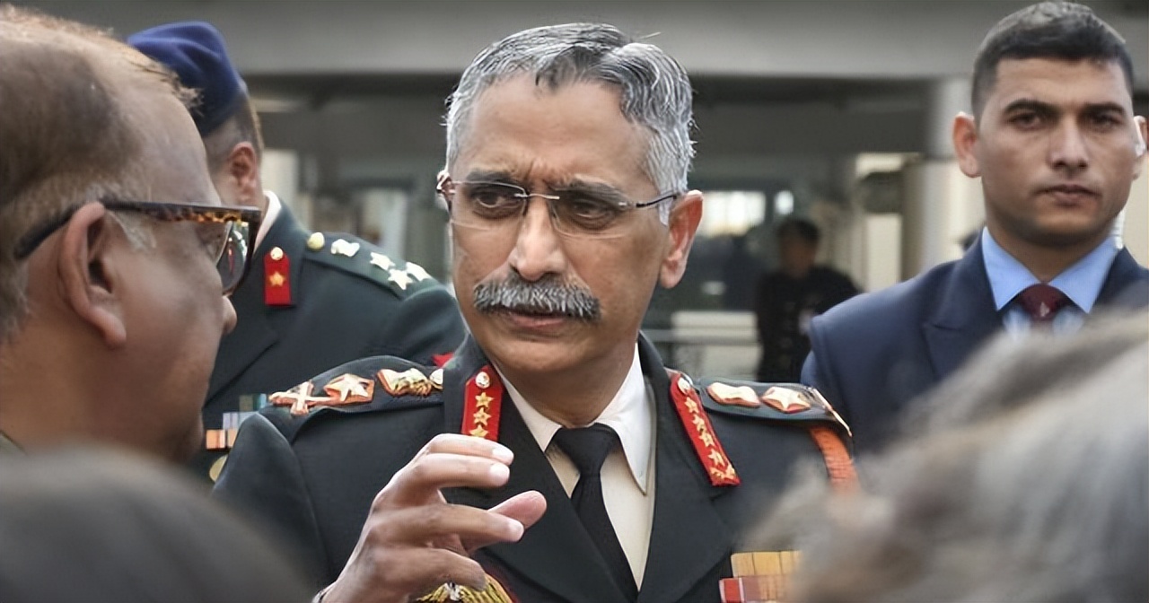 下水道藏2亿现金，豪宅中美女成群，印度军官是如何“挣钱”的？