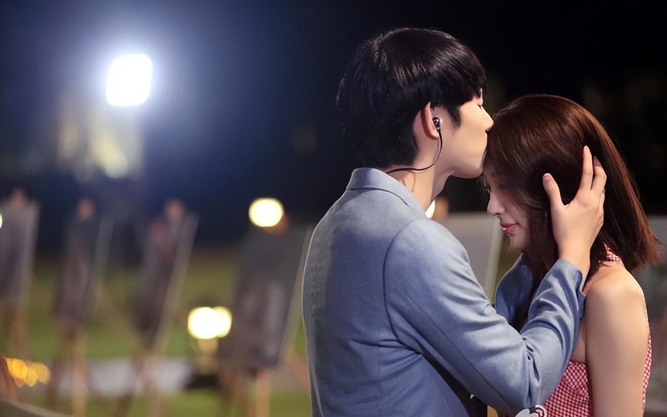 乘风破浪的姐姐第二季李菲儿身材,李菲儿花样滑冰北京八分钟热搜