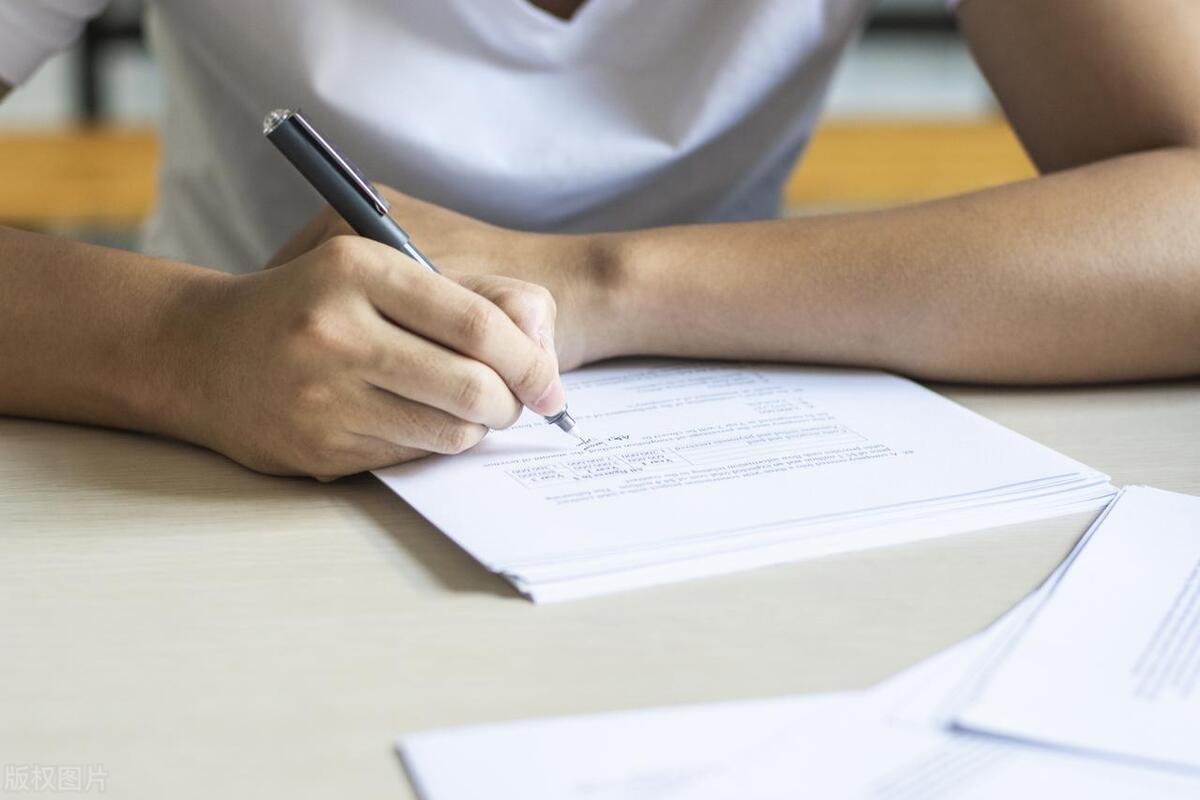 体制内公务员和事业编的区别,公务员和事业编哪个更好