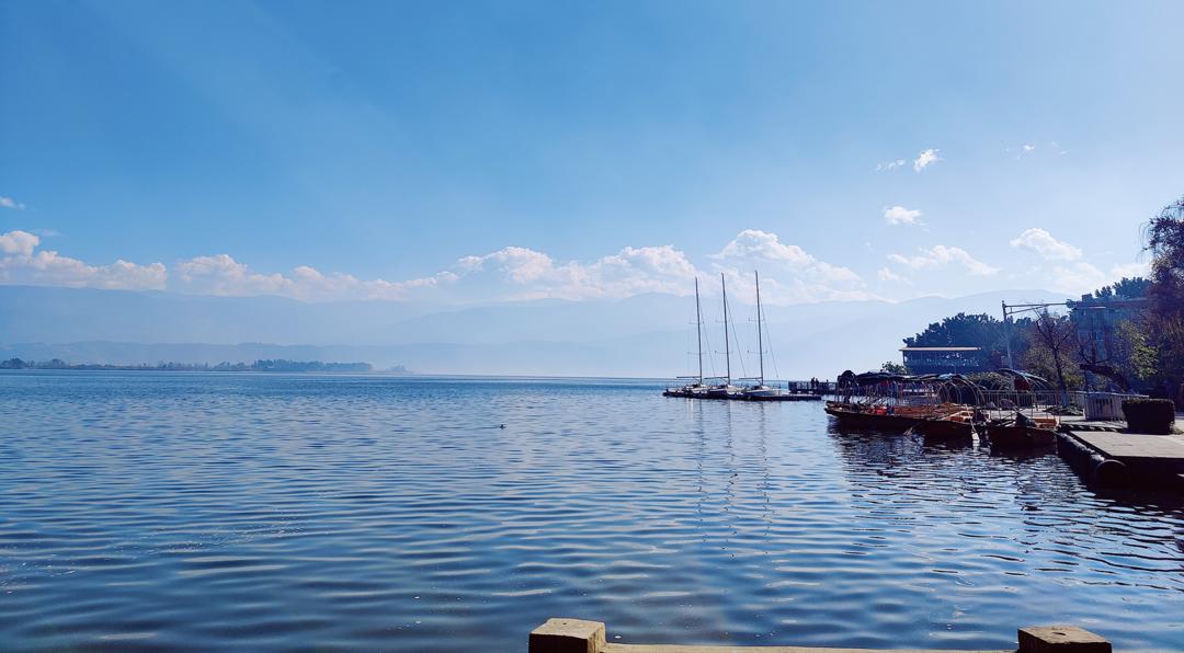 到成都旅游六月一日机票优惠价格,六月底成都机票哪里便宜