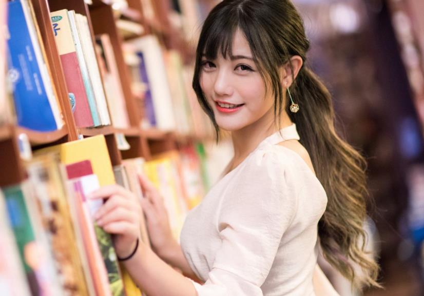 跟女生表白被拒绝如何翻盘,跟女生表白被拒绝后怎么办