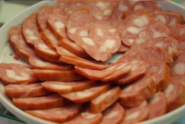 哈尔滨有哪些正宗香肠,哈尔滨香肠什么肠最好吃