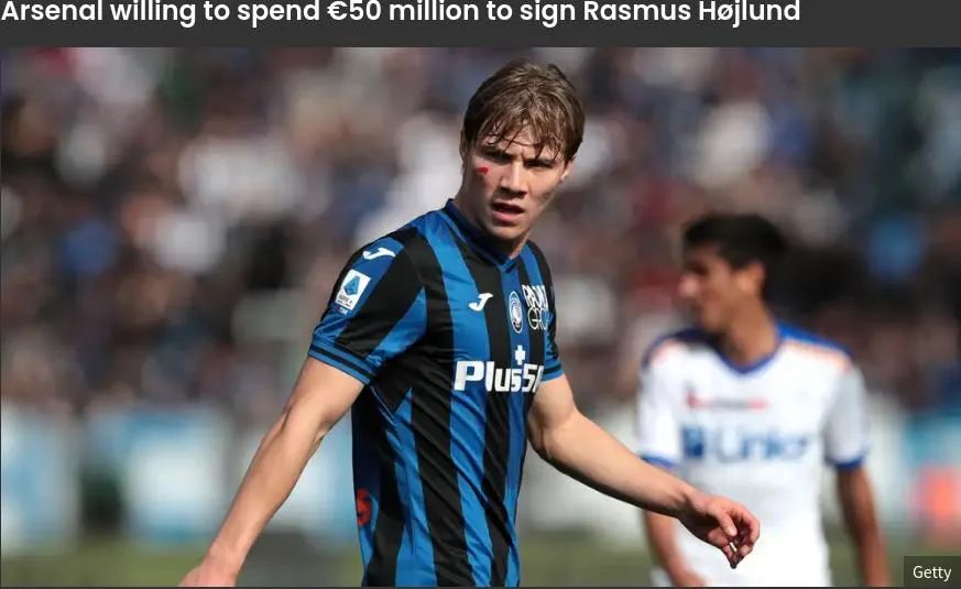 霍伊伦德阿森纳,阿森纳求购梅西