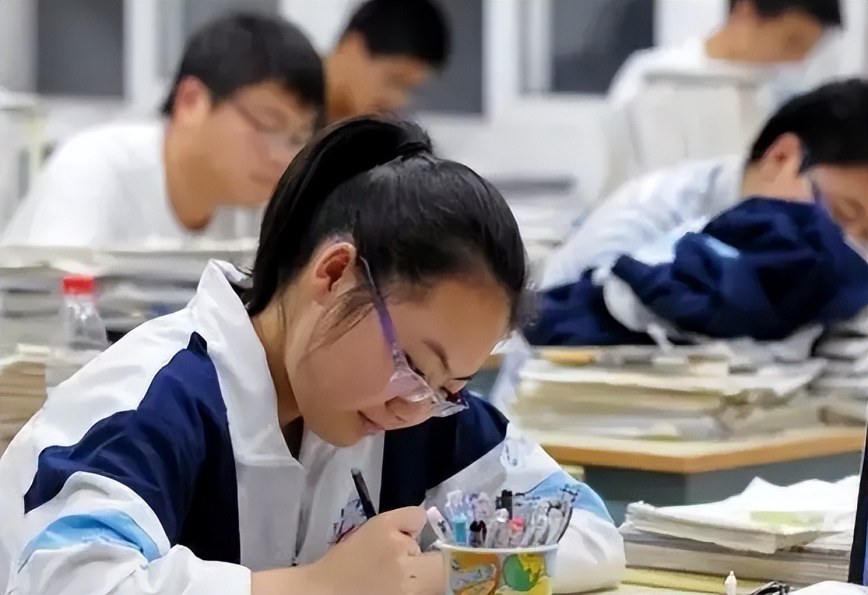 中考500分以上有哪些选择,你知道中考600分以上意味什么吗