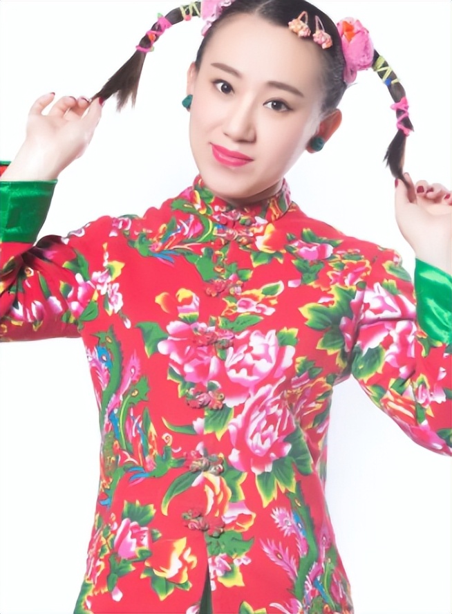 丫蛋靠什么收入,丫蛋成名原因