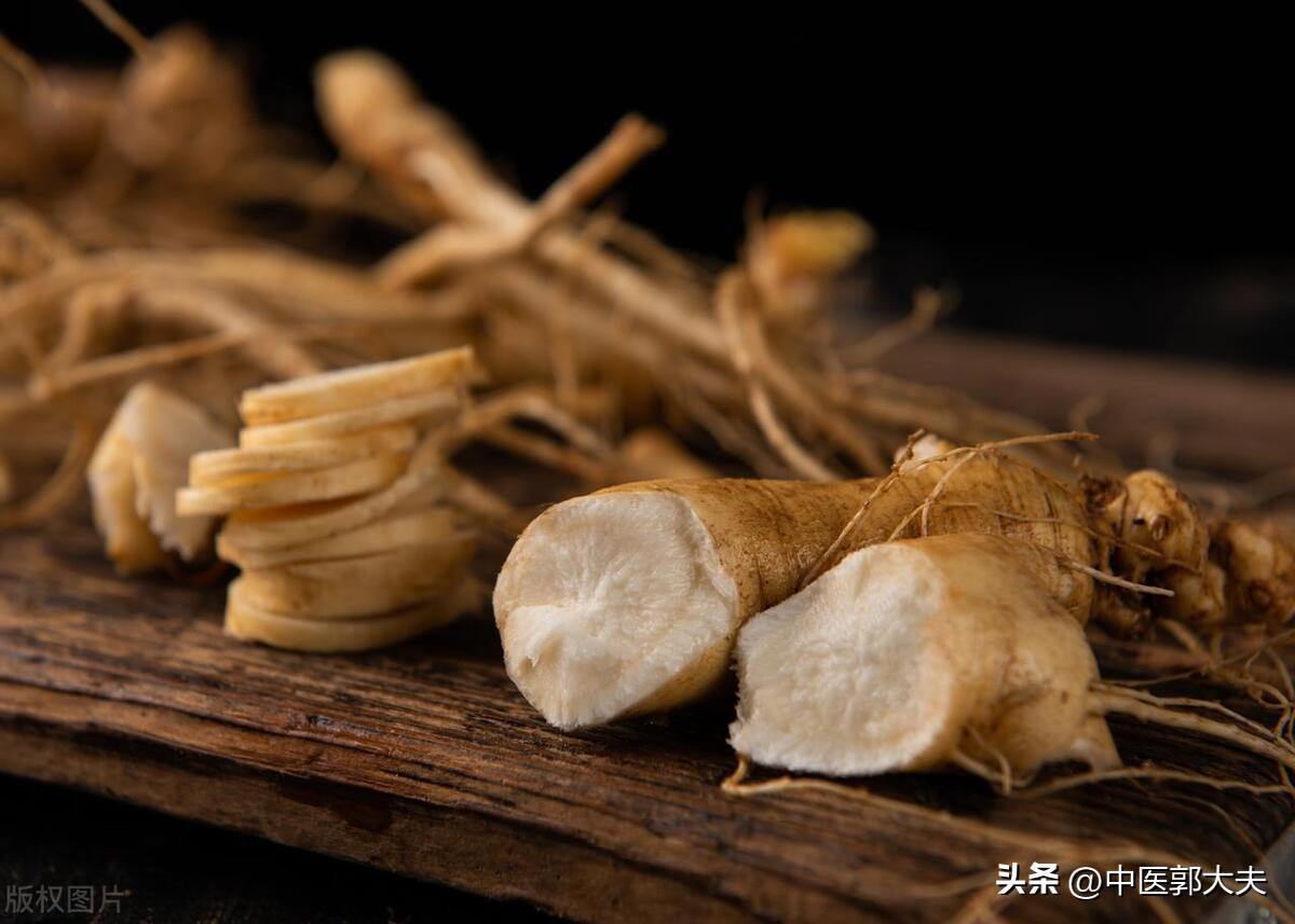 肝肾不足腿脚不利中成药,肝肾不足腰膝无力一味中药