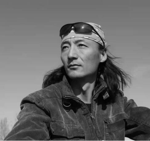 中央民族大学夏展油画作品,油画作品欣赏山东艺术学院