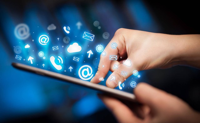 当今社会最火的行业是什么,当下最火的职业有哪些