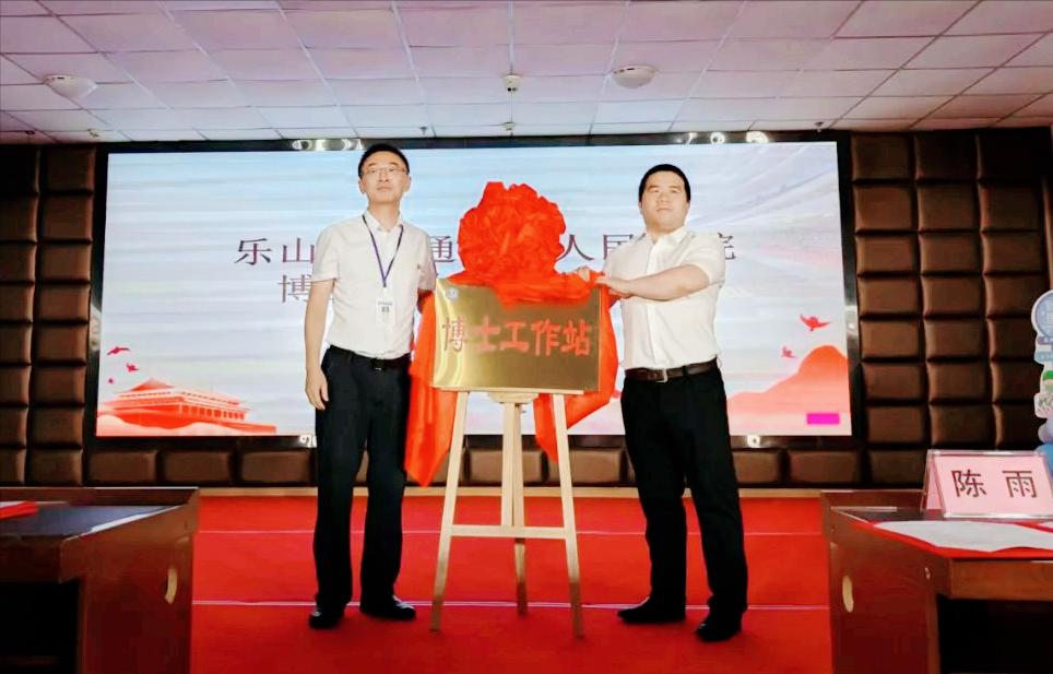 聚才引才育才,聚才引智