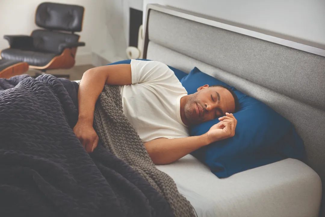 最佳睡眠时间和最佳起床时间,中年人睡眠时间最佳几个小时