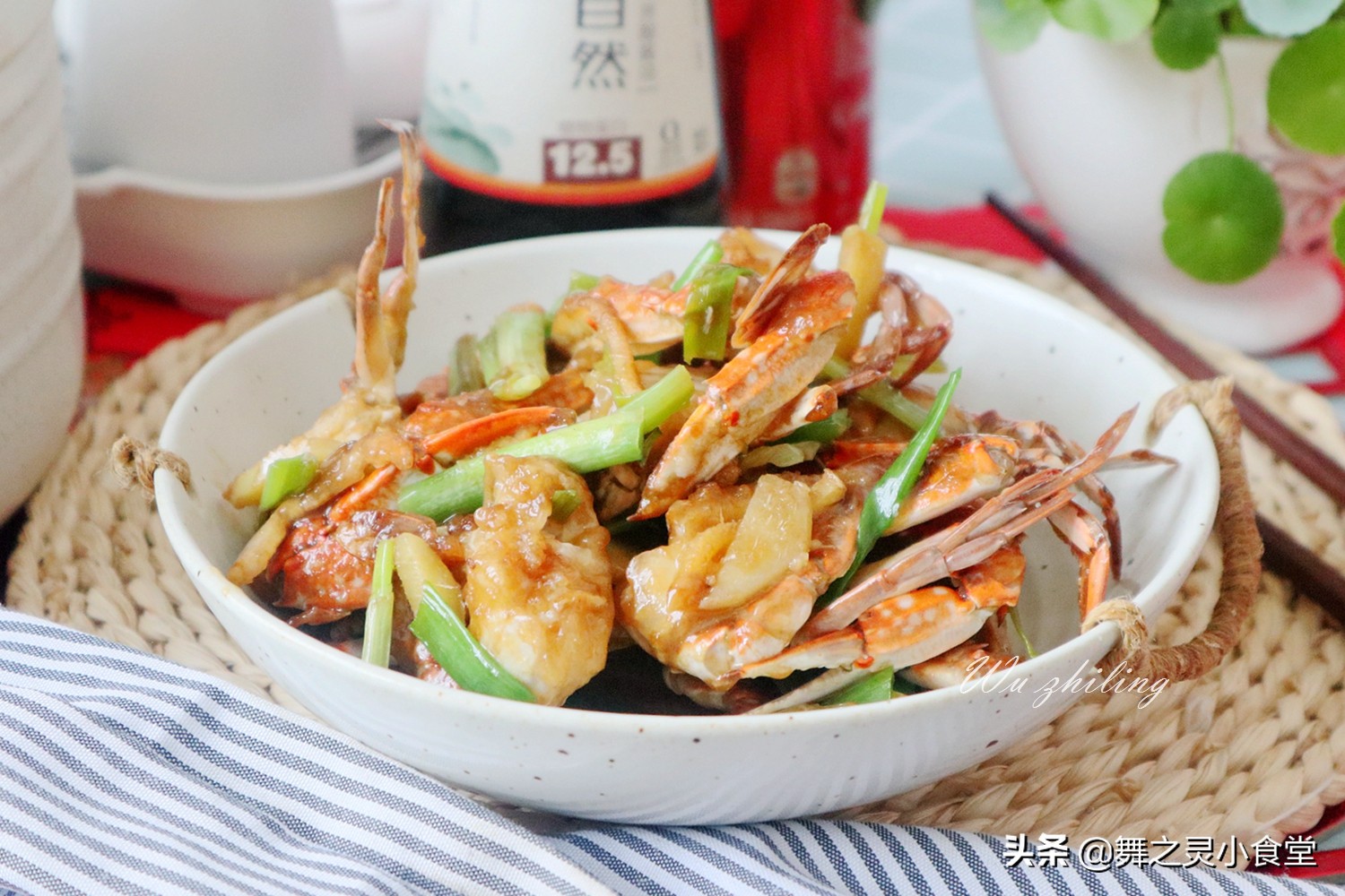 螃蟹不要蒸锅的做法,螃蟹不用剁怎么炒来吃才最好吃