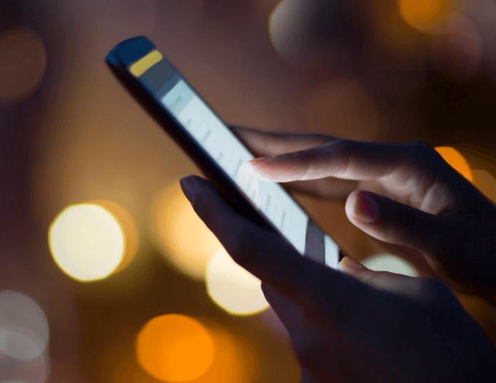 手机内存够但是越用越卡怎么办,手机的内存越大越卡怎么办