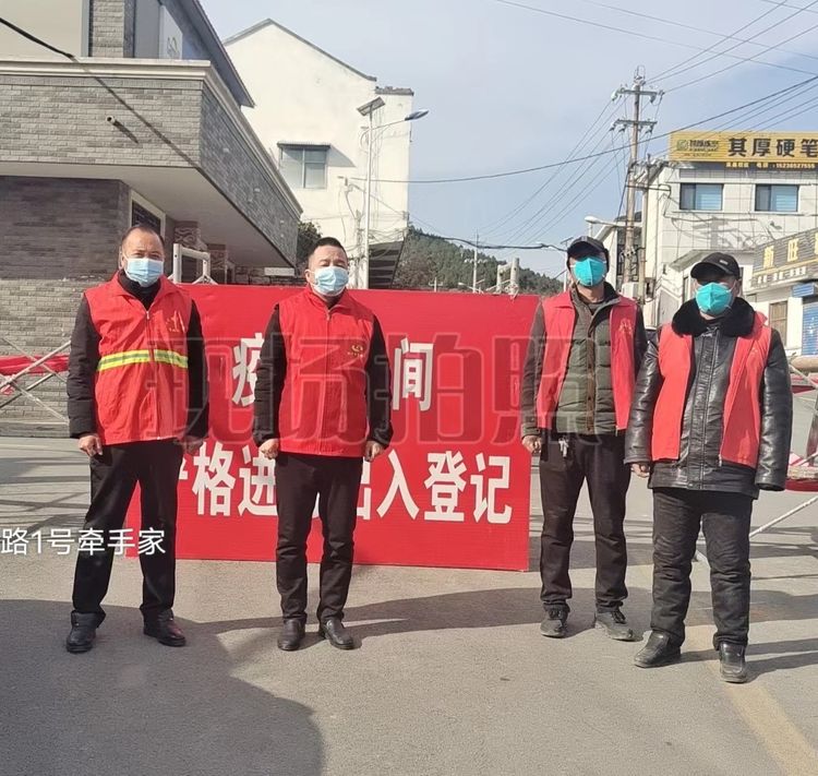 三顾茅庐显诚意终获客户意满离