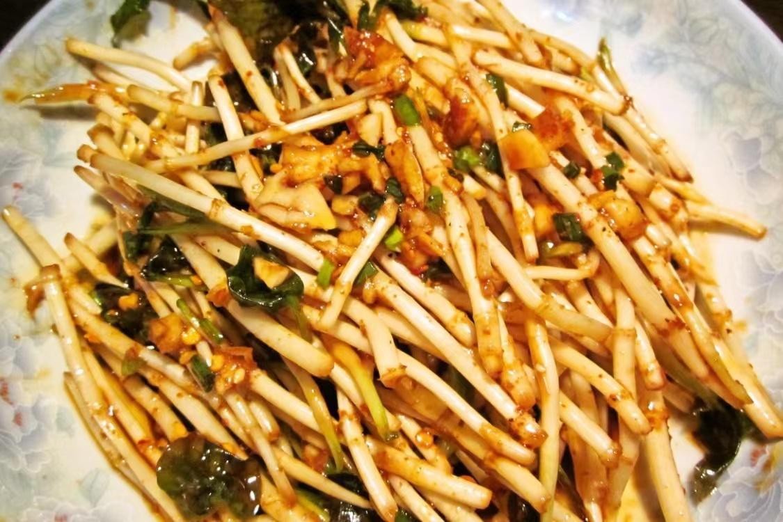 贵州6道“奇葩”美食，被本地人当成宝，外地人直摇头，快来看看