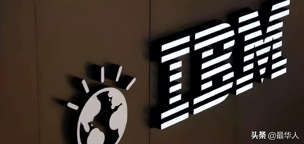 清华高材生卖煎饼果子,复旦高材生回乡创业香蕉煎饼