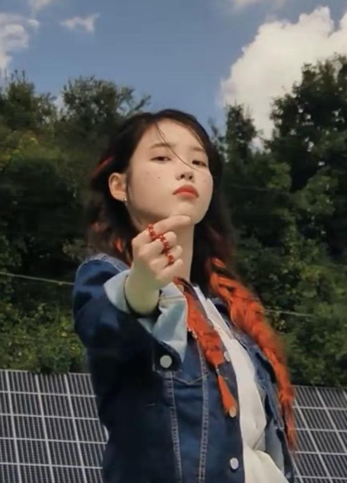 y2k时尚风潮,y2k流行元素