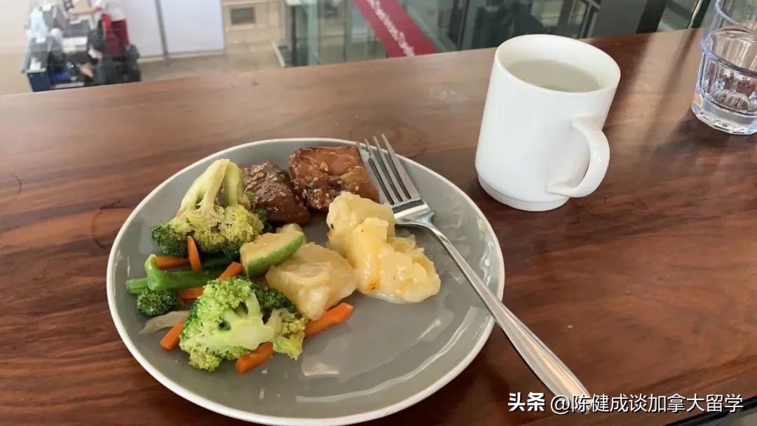 入境加拿大航班,八月入境加拿大