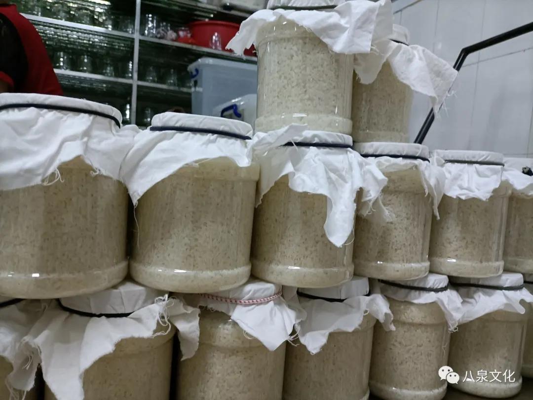 韶关翁城县美食,韶关翁源翁城客家特产双蒸地窖酒