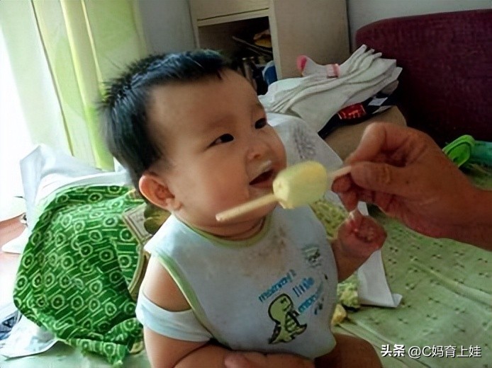 5岁男宝体重57斤正常吗,5岁男孩体重66斤