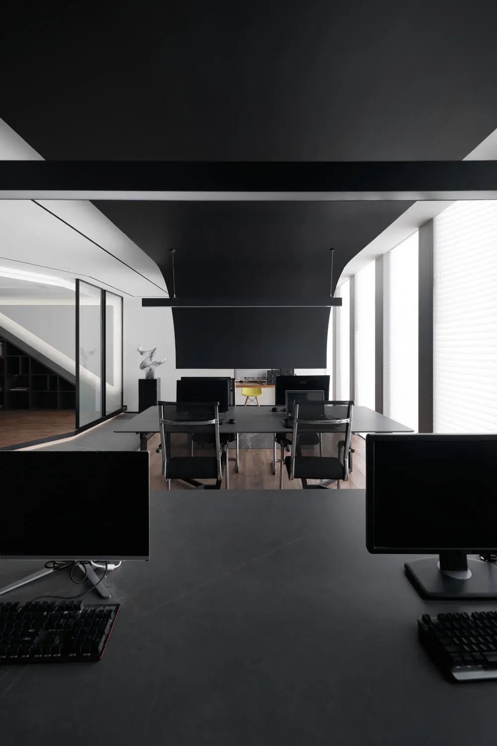 太会了！浙江150㎡时尚超前办公空间，把年轻人审美抓得死死的