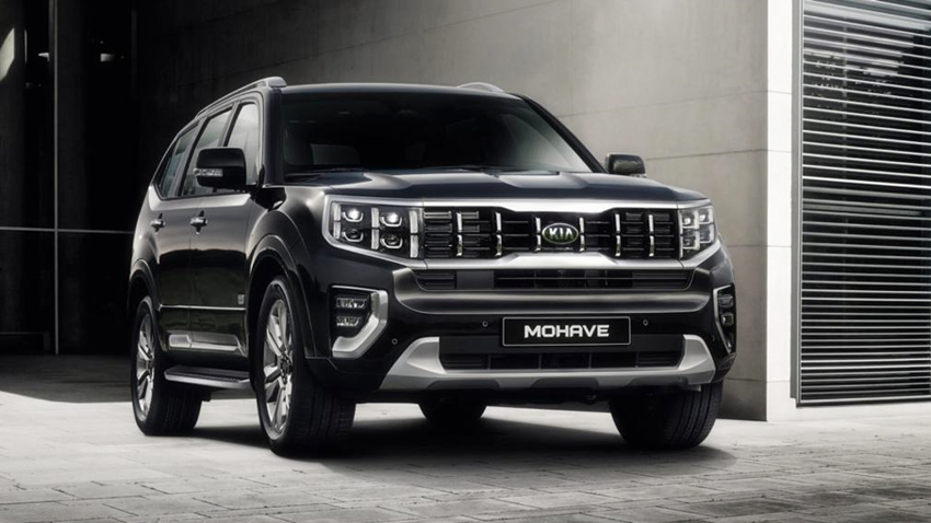 全新起亚霸锐海外实车硬朗的造型,起亚霸锐和现代维拉克斯