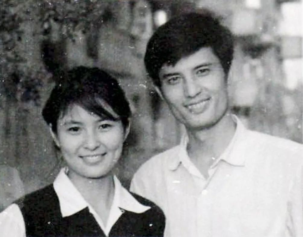 演员李羚：我这辈子最正确的决定，就是嫁普通丈夫李克己