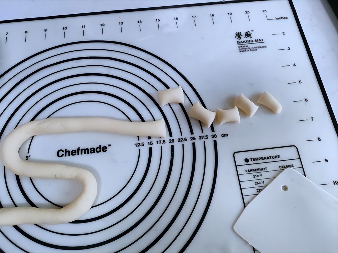 山药紫薯奶香小馒头给孩子吃,山药小馒头孩子一口一个吃不够