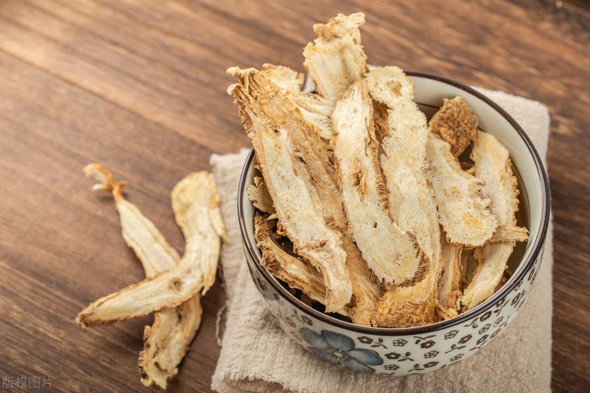 夜里皮肤痒，多因血燥！这张方子，滋阴养血，祛风止痒，巧妙化解