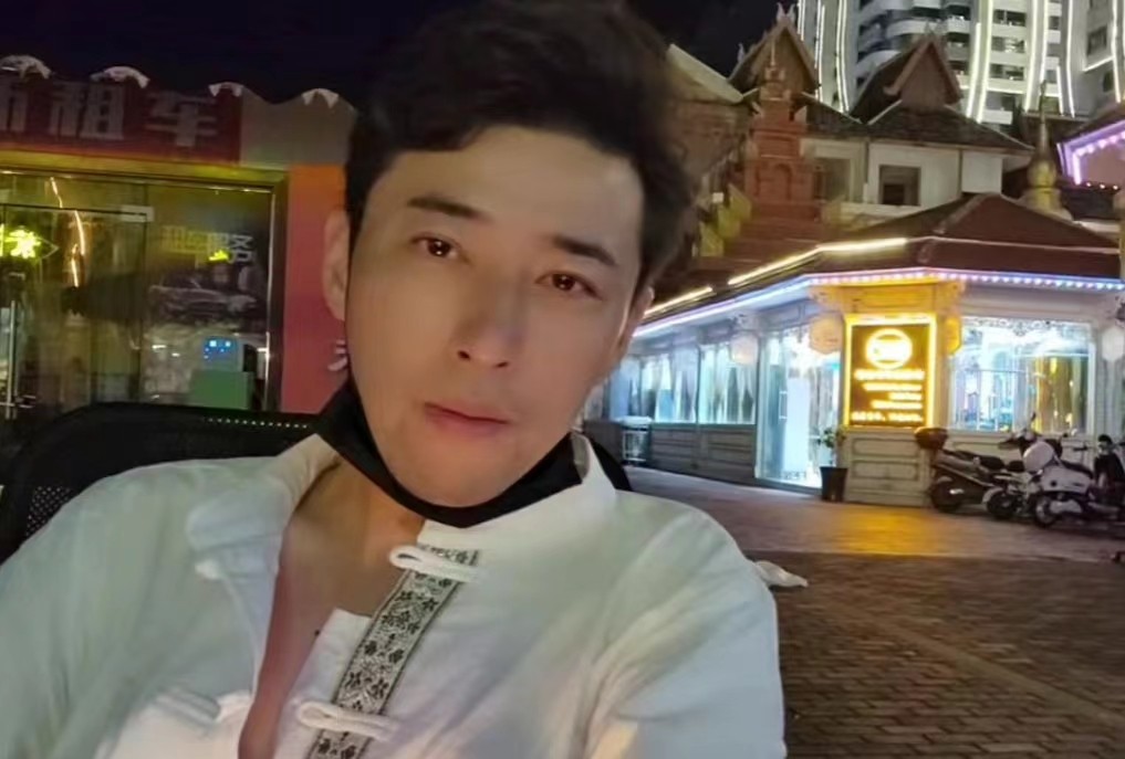 钱小佳为什么可以复播了,钱小佳现在在哪里直播